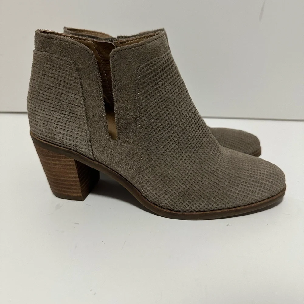 🤠 Lucky Brand Ponic Suede Western Ankle Booties - Titanium Grey (Size 6.5, NIB) - Picture 3 of 12